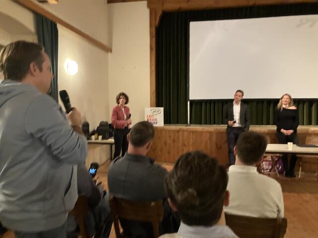 Das Publikum hatte viele Fragen. | Foto: Stockmann