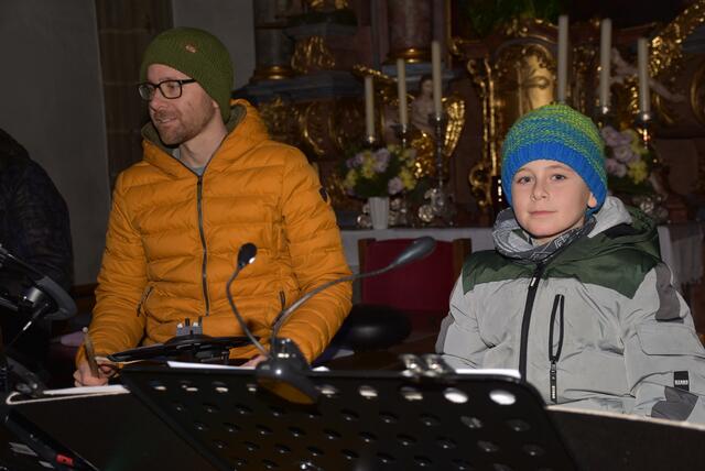 Gospels und Gesänge zum Abend hieß es am Samstag, 23. November 2024, in der voll besetzen Pfarrkirche Pabneukirchen. Die SchonSoNetten, das Frauenensemble der Liedertafel Pabneukirchen, luden zu ihrem Abendkonzert. | Foto: Robert Zinterhof