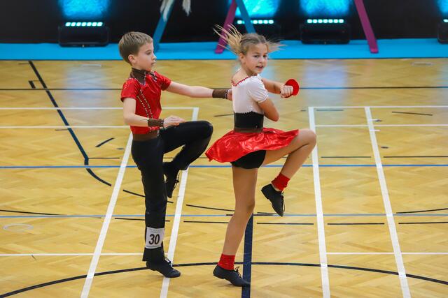 Österreichische Meister bei den Children: Mathias Wiederhofer &amp; Jennifer Almer (NRG). | Foto: Iris Bloder