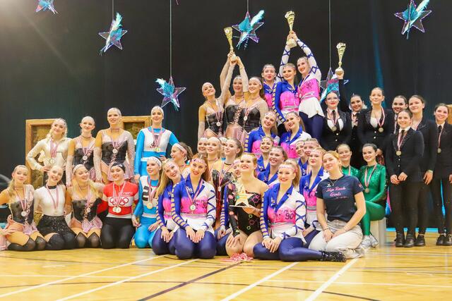 Der Österreichische Meister-Titel bei den Ladies Formationen ging an die Hip Rock Girls von der Formation 88. Vizemeister wurde Phoenix von New Rock Generation | Foto: Iris Bloder