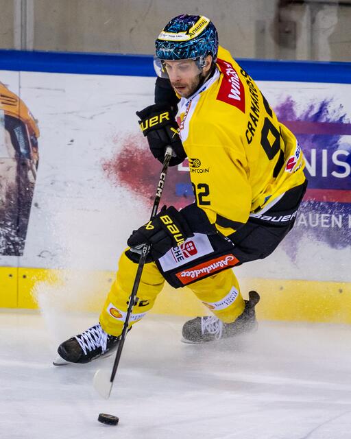 Neuzugang Joseph Cramarossa schlägt sich weiterhin gut auf Eis. | Foto: spusu Vienna Capitals/Manfred Szieber