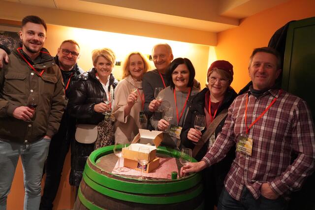 Franzenkirchener Weininteressierte | Foto: Andrea Glatzer