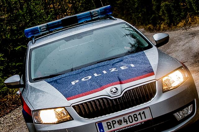 Der Mann wurde beobachtet, als er in schlangenlinien fahrend, auf die Gegenfahrbahn kam. | Foto: FOTOKERSCHI.AT / KERSCHBAUMMAYR