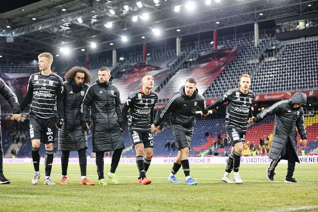 Schoss den LASK ins Glück: Maximilian Entrup verwertete den Zuckerpass von Marin Ljubicic eiskalt. | Foto: Reischl