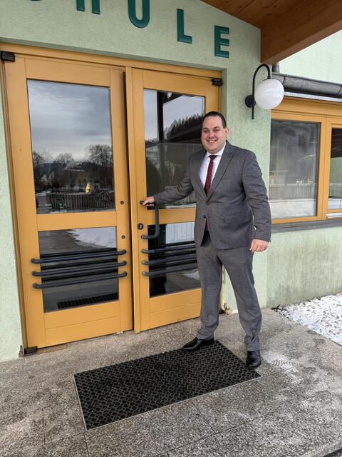Philipp Könighofer (FPÖ) hat in seinem Heimatort Langenwang gewählt. | Foto: Königshofer