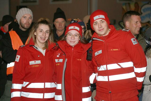 Gute Laune war bei den meisten Trumpf, zum Glück gab es keine Ausschreitungen. | Foto: Ritsch