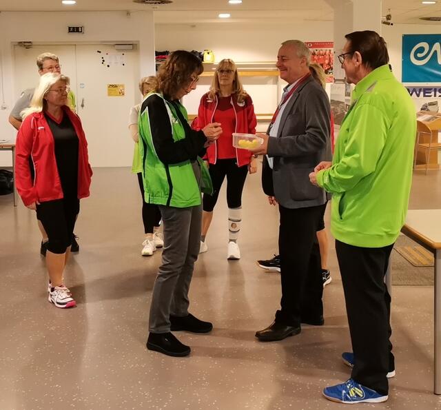 Auslosung der Startnummer. 