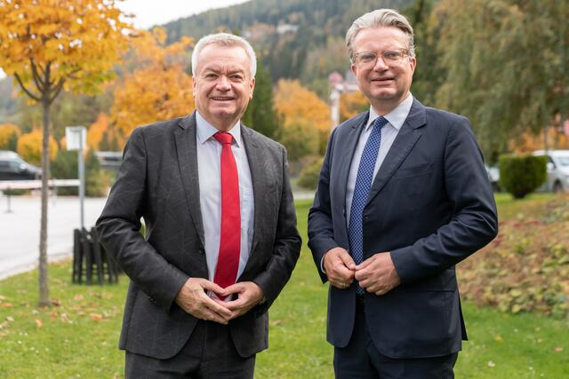 Gemeinsam gewonnen, gemeinsam verloren: LH-Vize Anton Lang und LH Christopher Drexler. Beide wollen nun für ihre Parteien in Gespräche mit Mario Kunasek eintreten. | Foto: Land Steiermark/Binder
