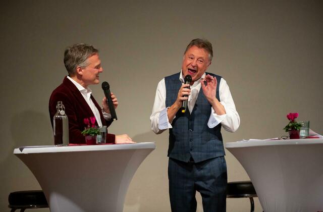 Auch Bürgermeister Martin Falk ließ es sich nicht nehmen, ein paar Worte zu sagen. | Foto: M. Mrkvicka