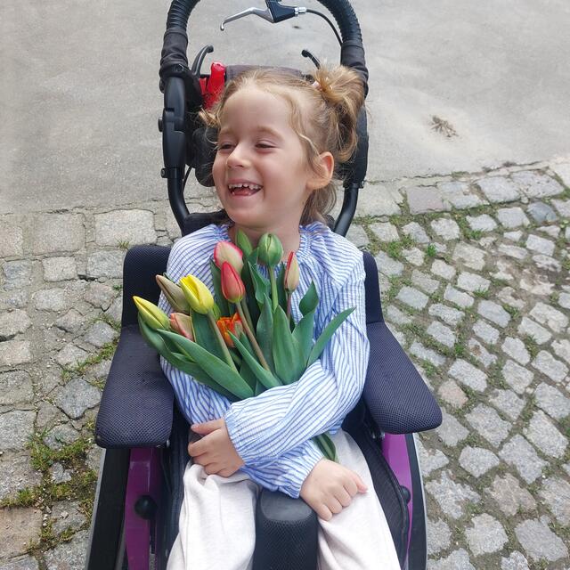 Das BezirksRundSchau Christkind sammelt heuer für die 7-jährige Sophie aus St. Florian. | Foto: Straßmayr