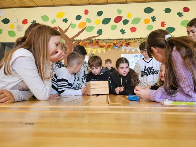 An verschiedenen Stationen wurden die Kinder in der Mittelschule Krottendorf gefordert. | Foto: Wanko