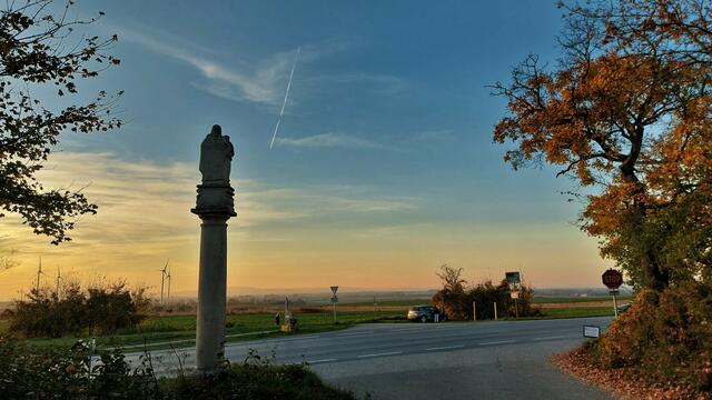 ... beim Ein-/Ausgang des Naturparks - Anna-Säule , ... | Foto: © Silvia Plischek