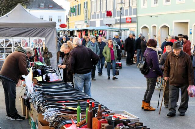 Der Hauptplatz war sehr belebt