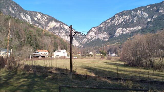 Hinten Thalhof