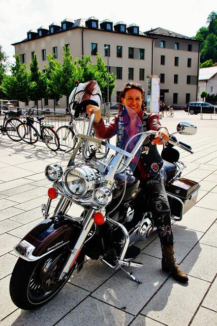 Ernestine Berger ist seit 2017 Direktorin der Salzburg Chapter und eine der wenigen Frauen in dieser Position in ganz Europa. | Foto: Maria Tiefenbacher-Schöndorfer