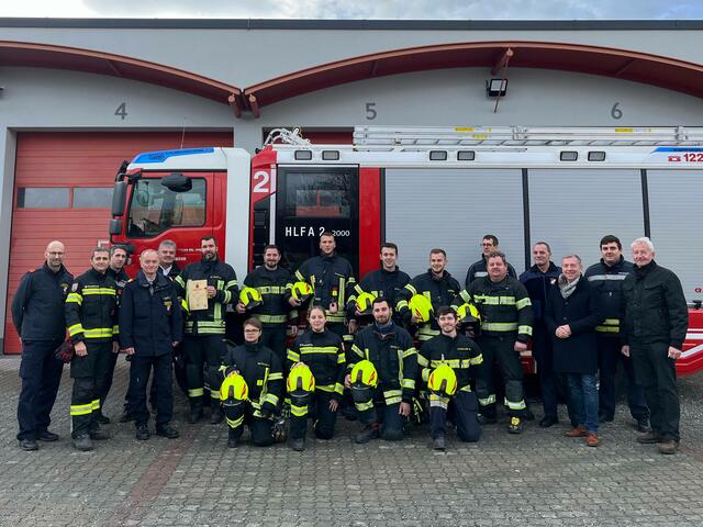 Gruppe 1 bronze: FM Julian Apfelthaler, OBM Gerald Bartl, LM Dominik Bogg, LM Maximilian Christian, OFM Tobias Diesner, FM Lisa Gutmann, FM Andrea Hofbauer, PFM Reinhard Hofbauer, LM Christoph Odwody und OLM Mathias Waltenberger