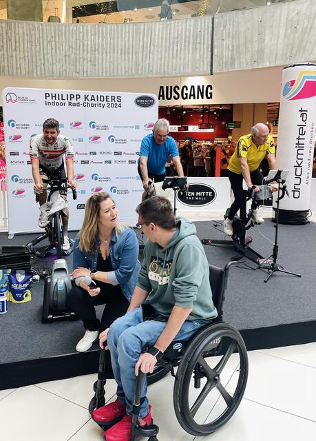 Der ehemalige Landeshauptmann Dr. Erwin Pröll, Niederösterreichs Landtagspräsident Mag. Karl Wilfing, radelten mit. | Foto: LT-Direktion Nö / Schultes