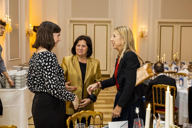 Renate Anderl, Arbeiterkammer, 
Maria Jelenko-Benedikt, Chefredakteurin RMA | Foto: © Österreichische Lotterien / Achim Bieniek