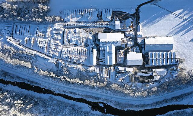 Blick auf Holzindustrie Klausbauer, Standort Hafnerboden in Mooslandl | Foto: Familie Klausbauer