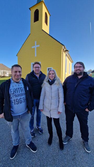 Obmann Martin Arnhof, Gemeinderat Michael Buxbaum, Bürgermeisterin Alexandra Weber und Obmann-Stellvertreter Christoph Erhart. | Foto: Privat