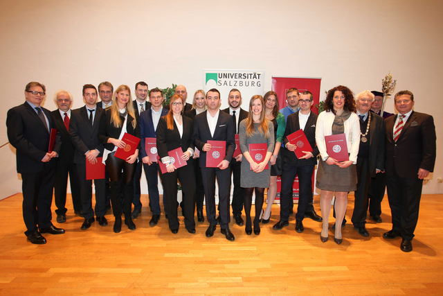 Bei der Master-Feier des Young Professional Programms in Salzburg. | Foto: Quehenberger Logictics