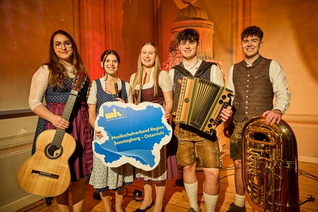 "6erleiMusi" vom Musikschulverband Region Sonntagberg-Ostarrichi. | Foto: Franz Gleiß