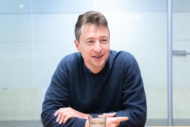 Nach Wien und Innsbruck gastierte Fritz Jergitsch erstmals live in Graz – MeinBezirk hat mit ihn der Erinnerungskiste gewühlt. | Foto: Konstantinov