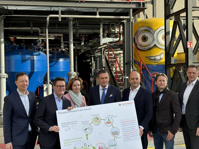 Die neue Trocknungsanlage wurde offiziell eröffnet. | Foto: Nathanael Peterlini