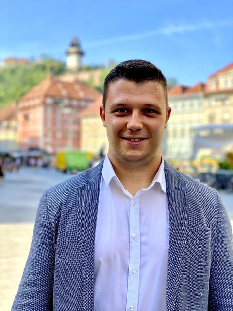 Alexis Pascuttini will Antworten rund um das Vorgehen bei der Fahrradstraße Gaswerkstraße.  | Foto: KFGK