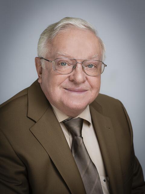 Bezirksrat Hans Kolar (ÖVP) verstarb plötzlich. Bei der letzten Bezirksvertretungssitzung am 7. März nahm er noch teil. | Foto: BV19
