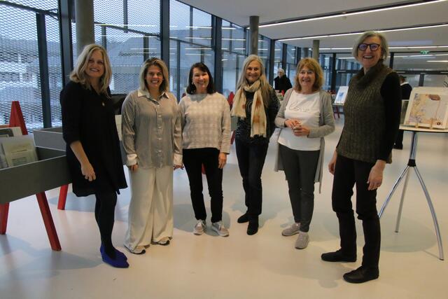 Petra Werkovits, Claudia Priber, Edith Sandhofer-Malli, Marina Horvath und Renate Holpfer 