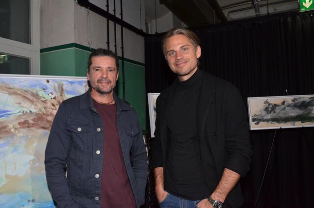 Günther Villgrattner (Künstler) und Mario Ponholer (CEO ImmoTyrol) | Foto: Greil