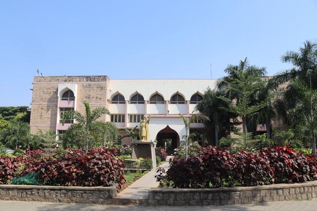 Das Don Bosco Provincal House in der südindischen Millionenmetropole Hyderabad. | Foto: Elisabeth Zangerl 