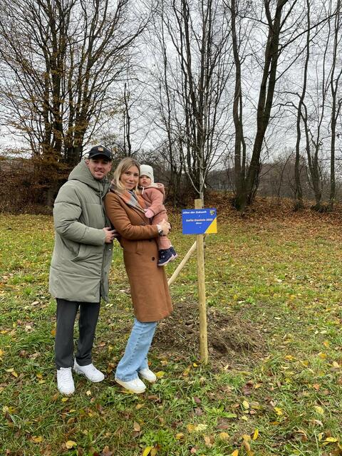 Für Sofia Daniela pflanzten die Eltern einen Birn-Baum | Foto: Marktgemeinde Altlengbach