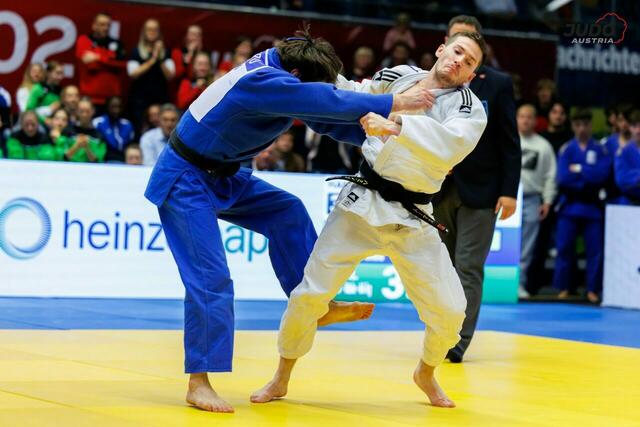 Bei der Judo-Bundesliga in Gmunden können sich die Welser Multis den Vizetitel erkämpfen und feiern ihren scheidenden Team-Coach. | Foto: Sellner