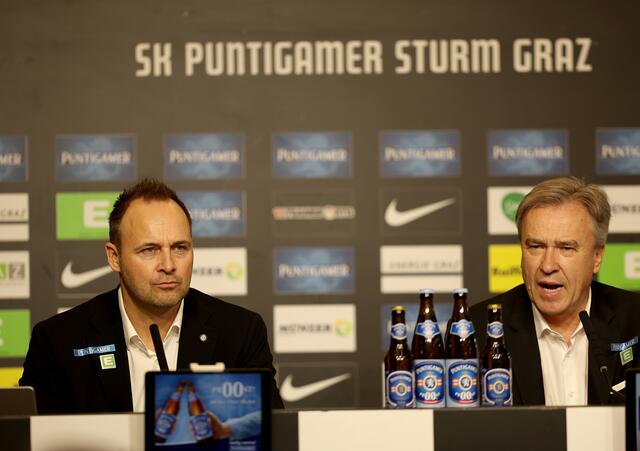 Böse Miene zum guten Spiel? Geschäftsführer Sport Thomas Tebbich und Präsident Christian Jauk präsentierten am Montag die Zahlen.  | Foto: GEPA