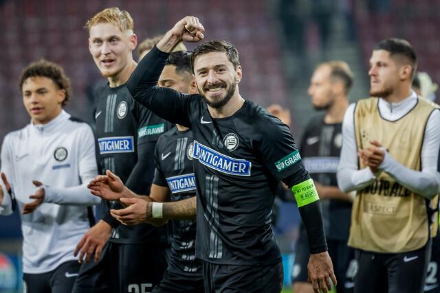 Feierte vor seine Zeit in Graz mit Dinamo Tiflis Erfolge: Otar Keteishvili.  | Foto: GEPA