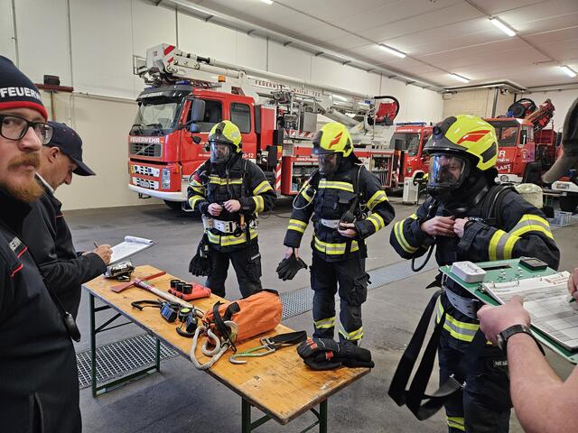 Dank gebührt der Freiwilligen Feuerwehr Bad Goisern, die ihre Atemschutz-Ausbildungsstätte für die Prüfung regelmäßig zur Verfügung stellt. | Foto: AFKDO Bad Ischl