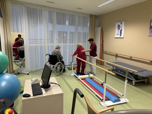 Den BewohnerInnen steht auch ein eigener Fitnessraum zur Verfügung. | Foto: Schrofner