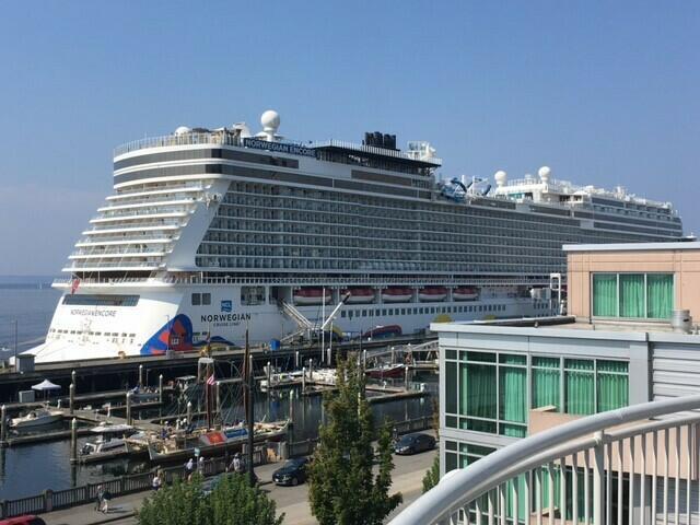 Kreuzfahrtschiff im Hafen von Seattle | Foto: Oswald