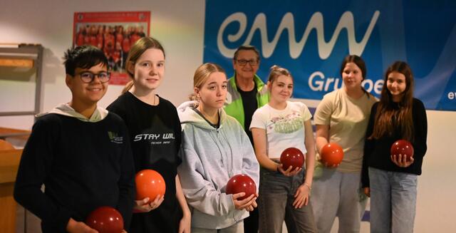 Motivierte Schüler und Schülerinnen.