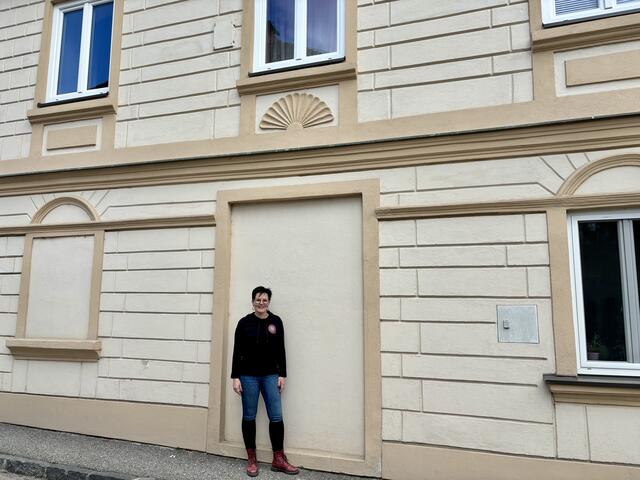 Einst lag der Eingang zur Bäckerei straßenseitig. | Foto: Jeitler