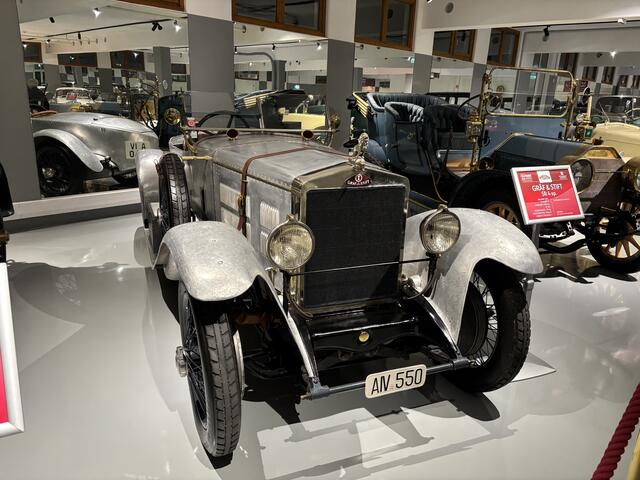 Foto: Franz Baldauf (Großmeister), Zezula (Lehrling)