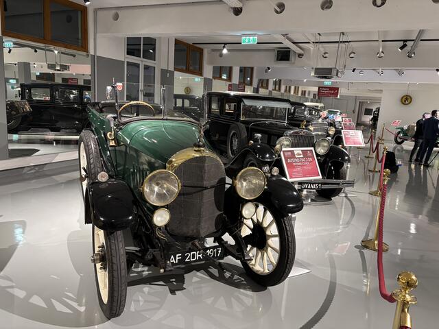 Foto: Franz Baldauf (Großmeister), Zezula (Lehrling)