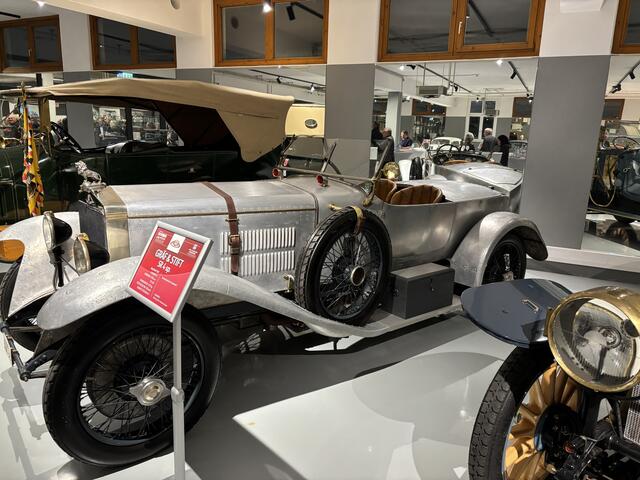 Foto: Franz Baldauf (Großmeister), Zezula (Lehrling)