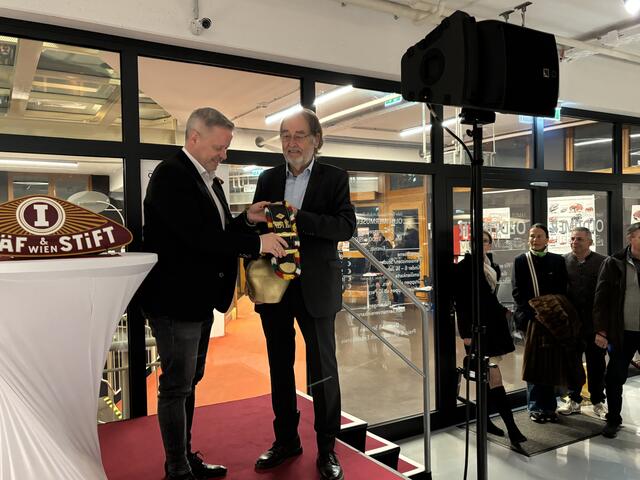 Foto: Franz Baldauf (Großmeister), Zezula (Lehrling)