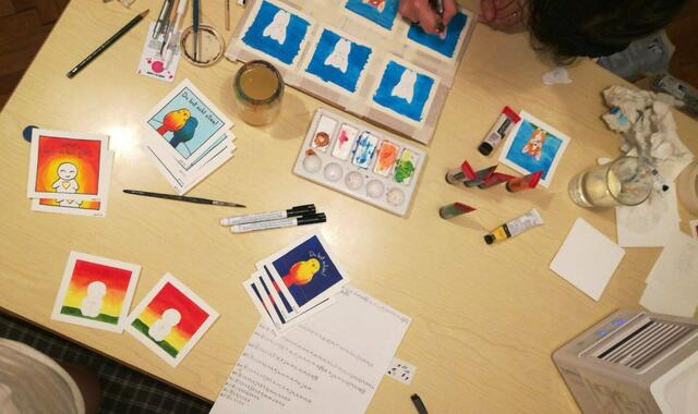 Sämtliche Motive werden per Hand oder am Tablet entworfen. | Foto: Bilder für Graz