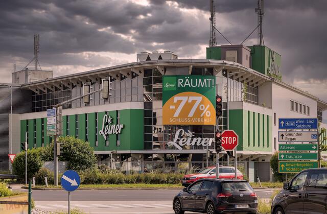 Nun wird der vorhandene Warenbestand abverkauft. | Foto: Alois Huemer