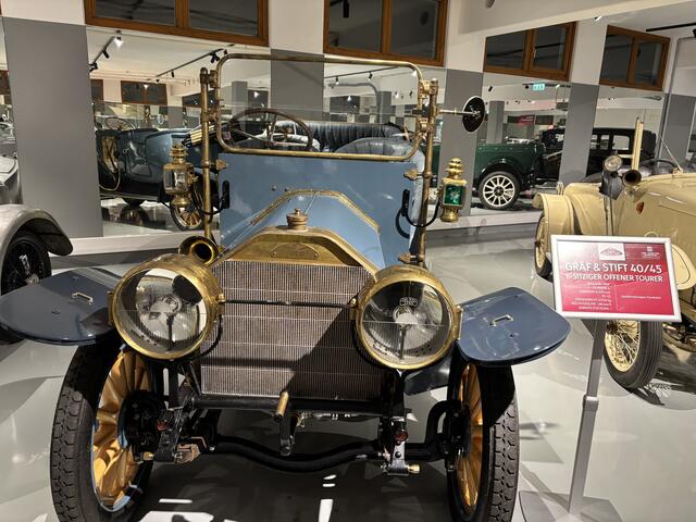 Foto: Franz Baldauf (Großmeister), Zezula (Lehrling)