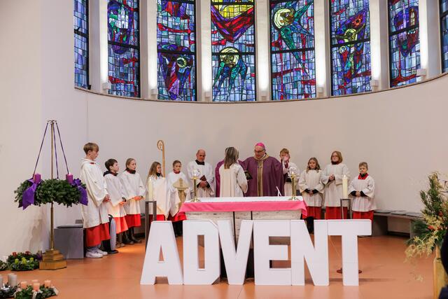 Eine würdige Feier für die sanierte Orgel in der Pfarrkirche Maria Königin in Pölfing-Brunn mit Diözesanbischof Wilhelm Krautwaschl. | Foto: Gerd Neuhold